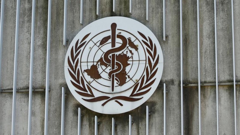 Nhiều nhà quan sát quan tâm cách đặt tên cho biến chủng B.1.1.529 của WHO (Ảnh: RT)