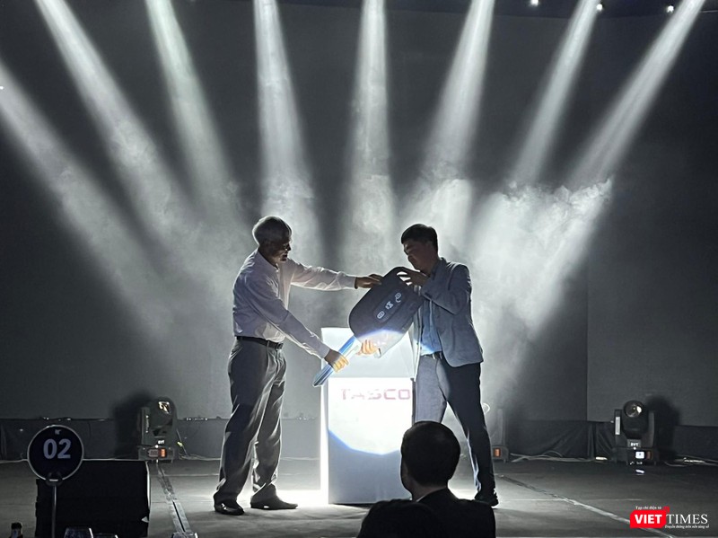 Ông Vũ Đình Độ chính là “người kế thừa” mà nhà sáng lập Tasco Phạm Quang Dũng đã tìm bấy lâu.