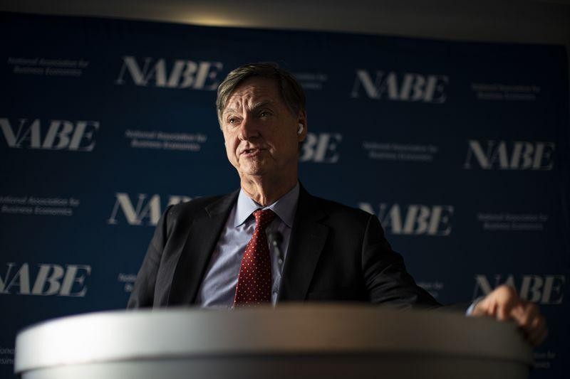 Chủ tịch FED Chicago Charles Evans (Ảnh: Bloomberg) Chủ tịch FED Chicago Charles Evans (Ảnh: Bloomberg)