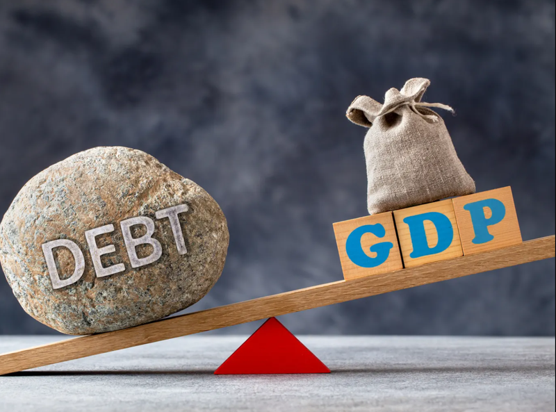 Khủng hoảng nợ đang diễn ra ở nhiều nước trên thế giới (Ảnh: SeekingAlpha)