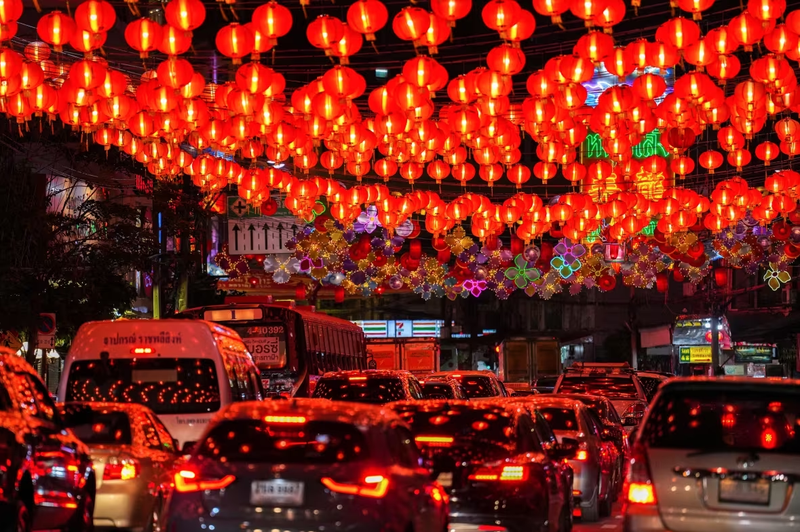 Không khí đón Tết rộn ràng trên khắp thế giới ảnh 4