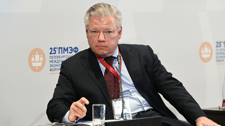 Giám đốc điều hành AmCham tại Nga, ông Robert Agee. Ảnh: Sputnik.