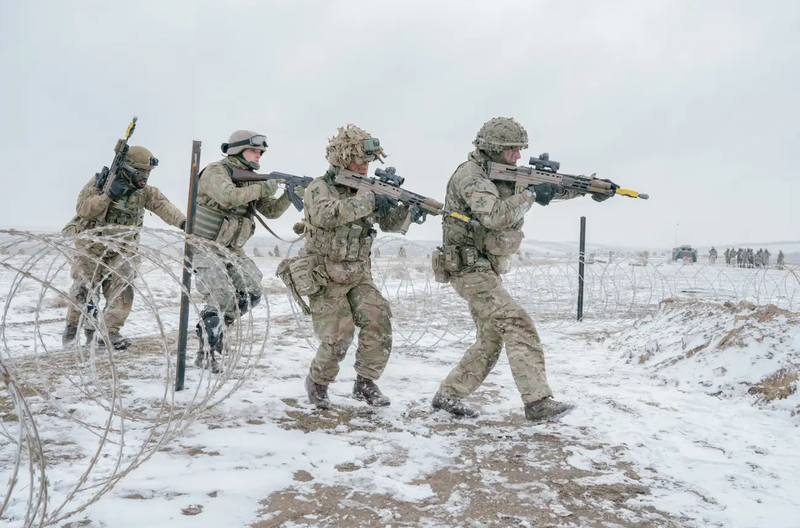 Binh lính Anh trong cuộc tập trận của NATO ở Romania vào tháng 2/2025. Ảnh: Getty.