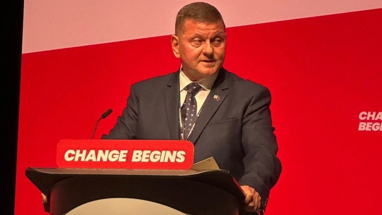 Đại sứ Ukraine tại London, ông Valery Zaluzhny. Ảnh: Getty.