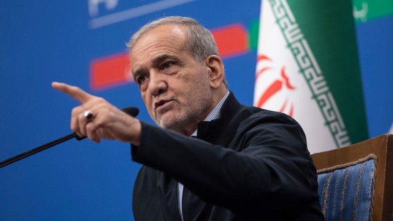 Tổng thống Iran Masoud Pezeshkian. Ảnh: Getty.