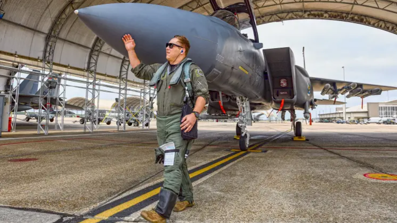 Chiến đấu cơ nặng và già nhất phương Tây Tại sao Boeing mở rộng sản xuất F-15EX 2.png