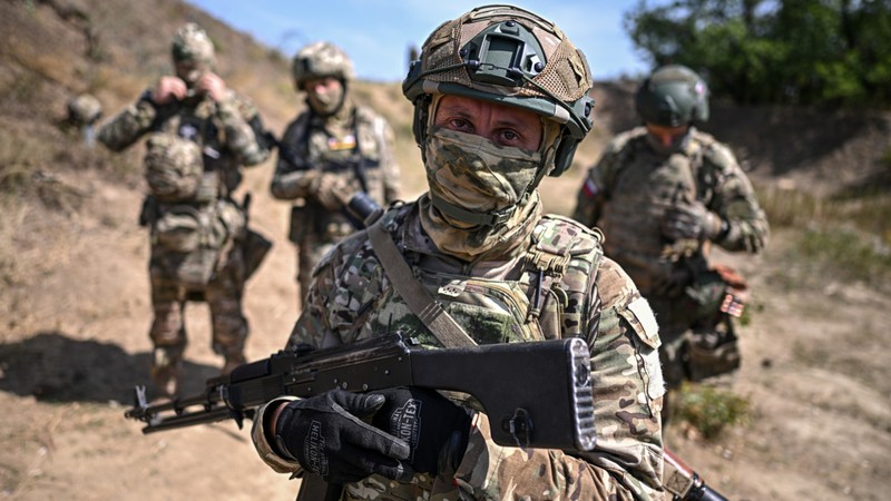 Nga lập vùng đệm dọc biên giới Ukraine Giải mã đòn chiến lược của Tổng thống Putin.jpg