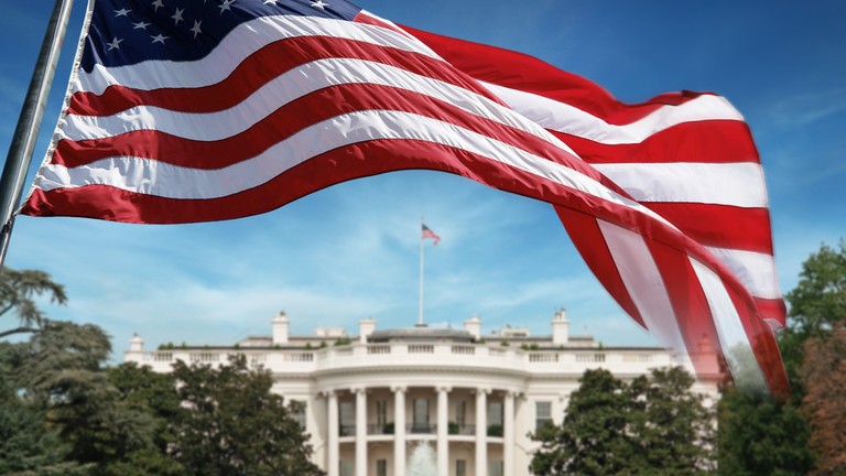 Nhà Trắng muốn giảm dự luật trừng phạt nhằm vào Nga. Ảnh: Getty.