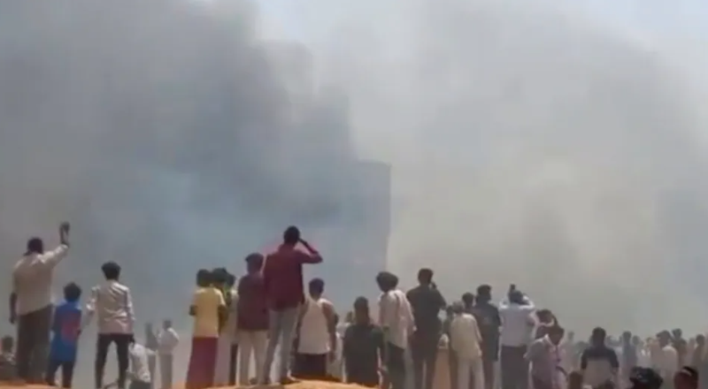 Roi may bay An Do 4.png