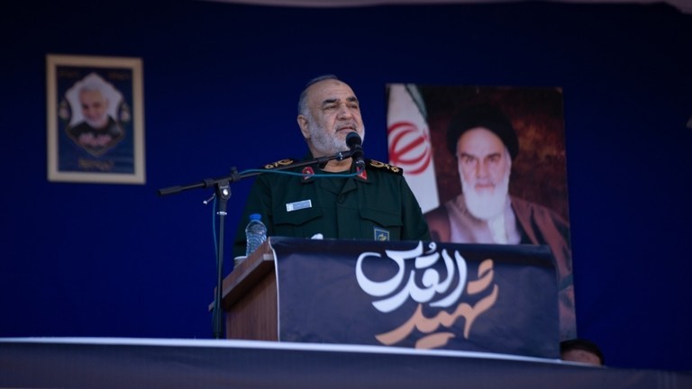 Chỉ huy Lực lượng Vệ binh Cách mạng Hồi giáo Hossein Salami phát biểu tại một sự kiện ở Kerman, Iran vào ngày 5/1/2024. Ảnh: Getty.