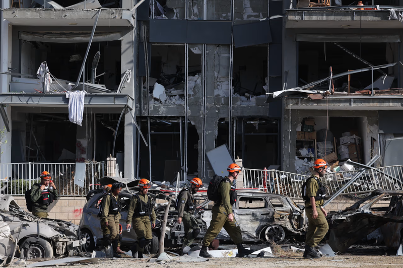 Israel cạn tên lửa đánh chặn giữa làn mưa đạn từ Iran, Mỹ cấp tốc viện trợ 3.png