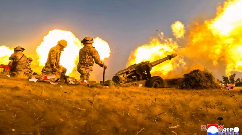 Một cuộc diễn tập của các sư đoàn pháo binh của Quân đội Nhân dân Triều Tiên tại một địa điểm không được tiết lộ vào ngày 30/5. Ảnh: KCNA.