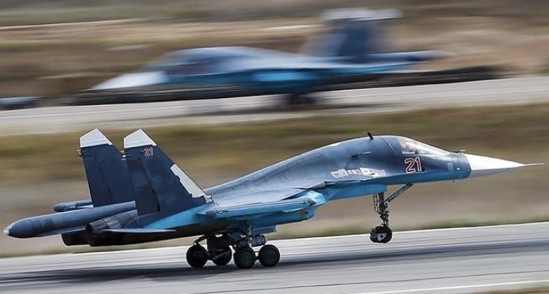 Máy bay chiến đấu Su-34 của Không quân Nga. Ảnh: MW.