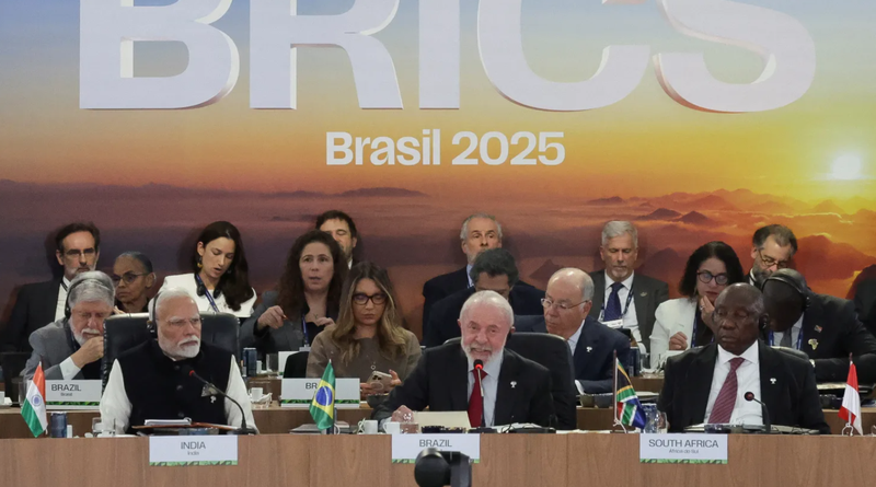 Tổng thống Brazil Luiz Inacio Lula da Silva phát biểu tại Hội nghị thượng đỉnh BRICS, tại Bảo tàng Nghệ thuật Hiện đại ở Rio de Janeiro, Brazil, vào ngày 6/7. Ảnh: Reuters.