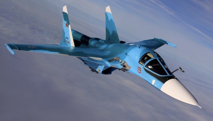 Chiến đấu cơ Su-34 của Không quân Nga. Ảnh: MW.
