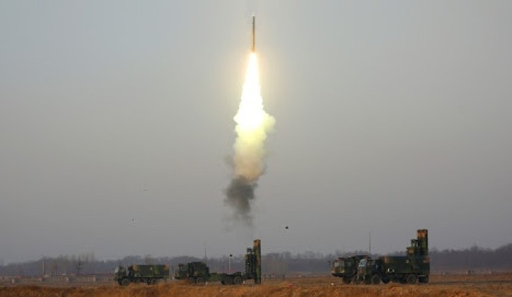 Rộ tin S-400 của Nga được thử nghiệm gần Isfahan Liệu Iran có chốt đơn 4.jpg