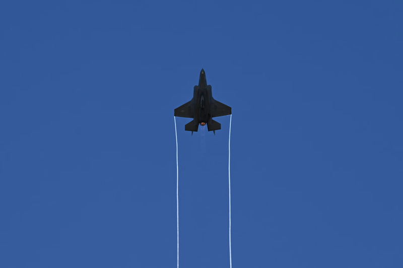 Lockheed Martin, nhà sản xuất máy bay F-35, đã hoan nghênh khoản đầu tư của Lầu Năm Góc vào nguồn cung nam châm không đến từ Trung Quốc. Ảnh: WSJ.