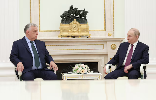 Tổng thống Nga Vladimir Putin và Thủ tướng Hungary Viktor Orban tham dự cuộc họp tại Điện Kremlin ở Moscow, Nga vào ngày 5/7/2024. Ảnh: Reuters.