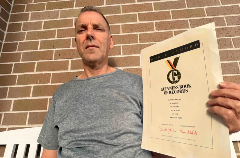 Tên dài 2.253 từ, cần 20 phút để đọc Người đàn ông khiến New Zealand phải sửa luật đặt tên 2.png