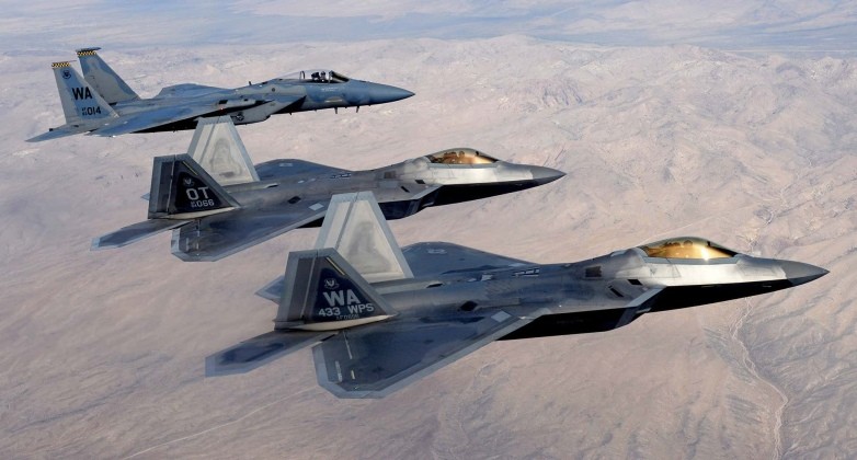F-22 Raptor Vì sao chiến đấu cơ tối tân nhất của Mỹ lại trở thành chương trình thất bại, đắt đỏ 2.jpg