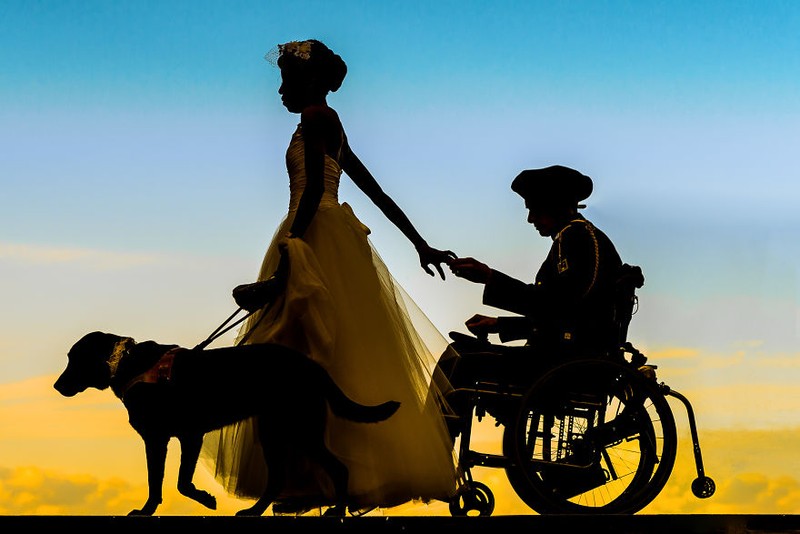 Khi cô dâu và chú rể bị 'cướp' vai chính trong ảnh cưới ảnh 6