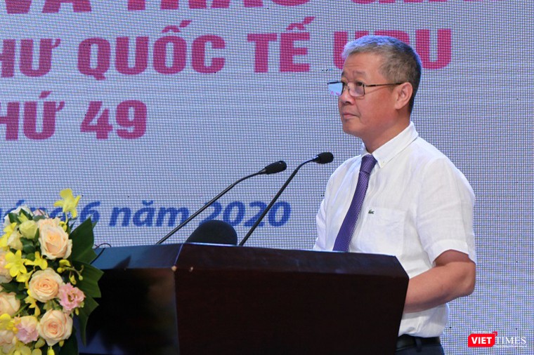 Thứ trưởng Bộ TT&TT Nguyễn Thành Hưng phát biểu cảm nghĩ tại Lễ trao giải UPU 49 năm 2020.