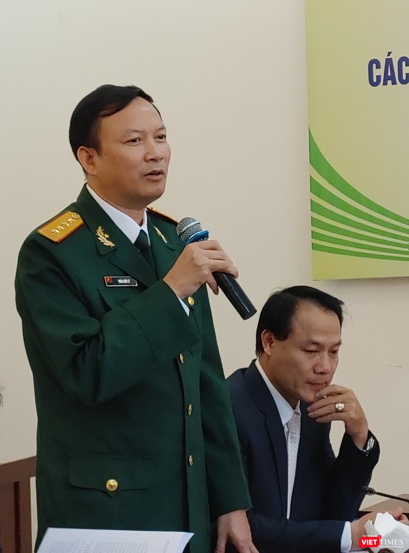 Đại tá, TS. Trần Hữu Lý - đại diện nhóm giải Nhất phát biểu tại sự kiện.