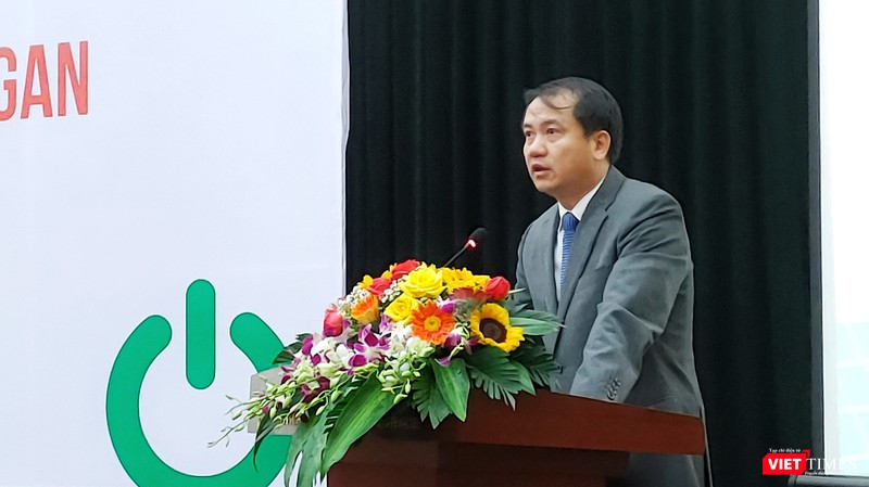 Ông Phương Hoàng Kim - Vụ trưởng Vụ Tiết kiệm năng lượng và Phát triển bền vững, Bộ Công Thương phát biểu khai mạc sự kiện.