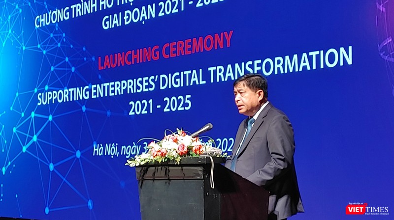 Bộ trưởng Bộ KH&amp;ĐT Nguyễn Chí Dũng phát biểu tại sự kiện.