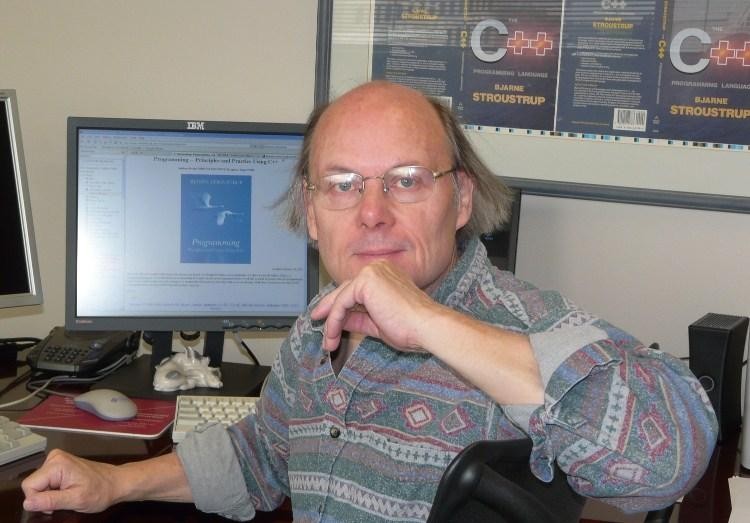 Bjarne Stroustrup - người phát minh ra ngôn ngũ lập trình C++.
