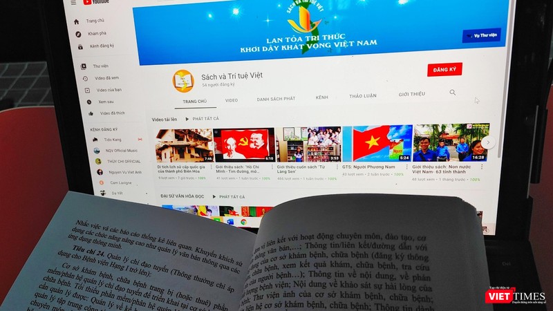 Thi giới thiệu sách trực tuyến qua YouTube do Bộ Văn hóa, Thể thao và Du lịch phát động.