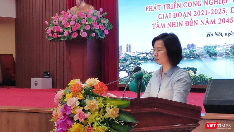 Bà Bùi Huyền Mai - Ủy viên Ban Thường vụ Thành ủy Hà Nội, Trưởng Ban Tuyên giáo Thành ủy - phát biểu tại sự kiện. Bà Bùi Huyền Mai - Ủy viên Ban Thường vụ Thành ủy Hà Nội, Trưởng Ban Tuyên giáo Thành ủy - phát biểu tại sự kiện.