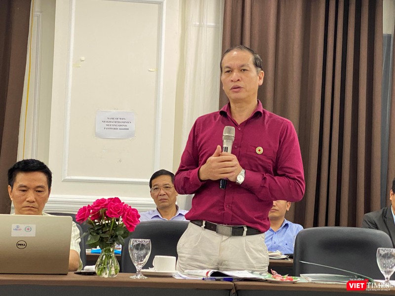 Ông Trần Quốc Hùng Phó Chủ tịch Hội CTĐ VN phát biểu