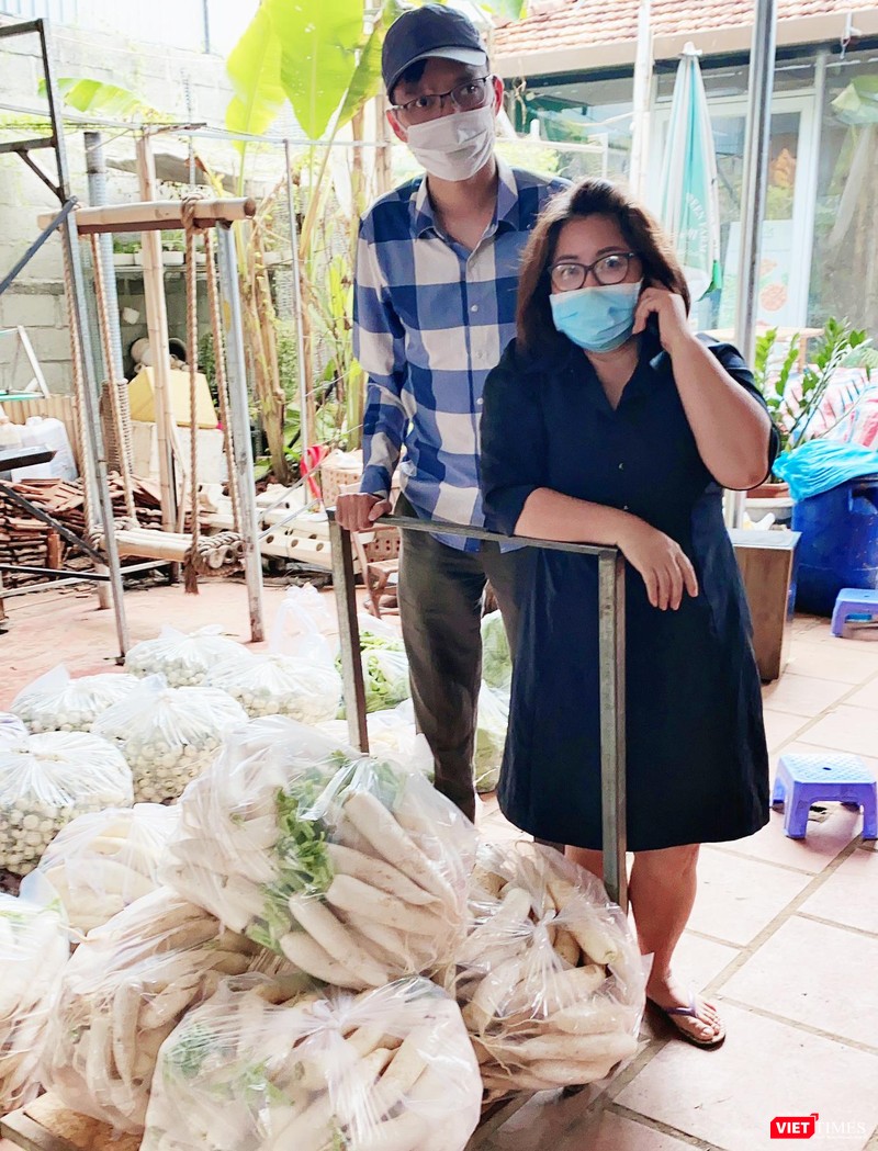 Anh Nguyễn Tài Nam tích cực giúp chị Thái Thanh huy động Rau 47 Anh Nguyễn Tài Nam tích cực giúp chị Thái Thanh huy động Rau 47