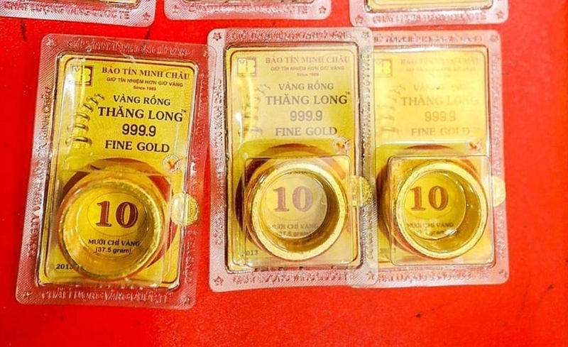 Nhà vàng Bảo Tín Minh Châu nâng mức giá niêm yết vàng nhẫn tới 500.000 đồng/lượng. Ảnh minh hoạ.