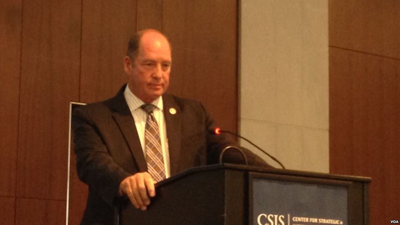 Ông Ted Yoho cho rằng quan hệ Mỹ - Trung đã chuyển từ cạnh tranh sang đối đầu.