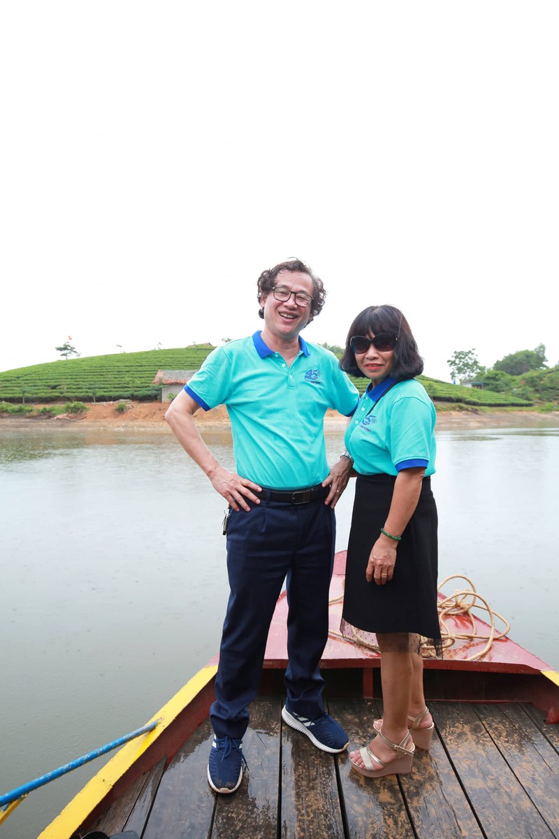 “Đừng lấy đi gì ngoài những bức ảnh, đừng để lại gì ngoài những dấu chân’’ “Đừng lấy đi gì ngoài những bức ảnh, đừng để lại gì ngoài những dấu chân’’