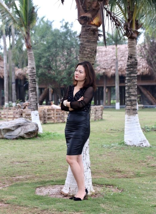 Chị Mỹ Trinh- người vợ hiền hậu, đảm đang đã đứng sau thành công của chồng- Ảnh nhân vật cung cấp. Chị Mỹ Trinh- người vợ hiền hậu, đảm đang đã đứng sau thành công của chồng- Ảnh nhân vật cung cấp.