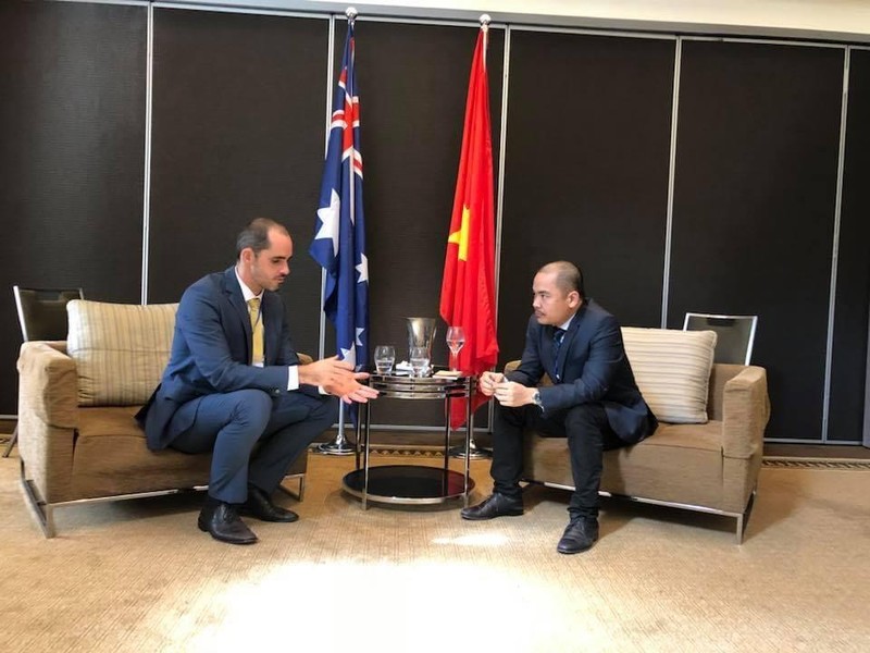 Hà Huy Thamh hội đàm với chủ tịch hiệp hội nông sản Úc.