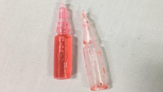 Những ống thuốc diệt chuột nhìn thoáng qua rất giống kẹo (Ảnh minh họa)

