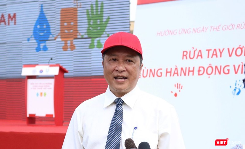 Thứ trưởng Bộ Y tế: “66% dân số nông thôn không có công trình rửa tay cơ bản” 