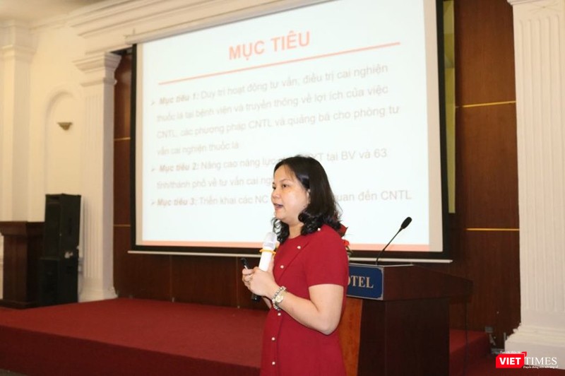 PGS. TS. Phan Thu Hương – Phó Giám đốc Trung tâm hô hấp, Bệnh viện Bạch Mai PGS. TS. Phan Thu Hương – Phó Giám đốc Trung tâm hô hấp, Bệnh viện Bạch Mai