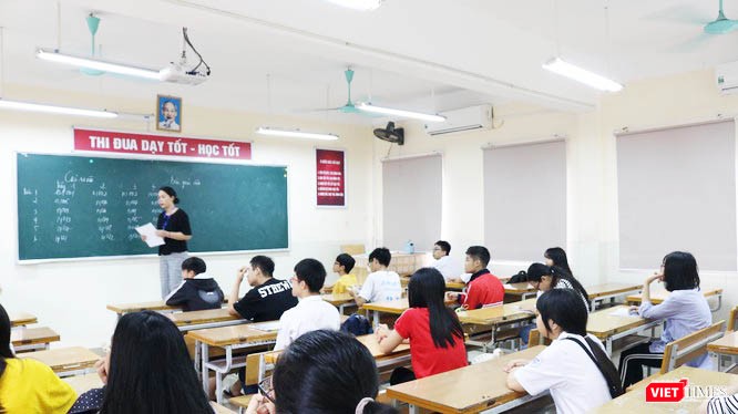 GS. Nguyễn Minh Thuyết nói gì về vụ Bộ GD&ĐT sử dụng 16 triệu USD biên soạn sách giáo khoa? ảnh 7 38/49 bản thảo sách giáo khoa lớp 1 được đề nghị phê duyệt