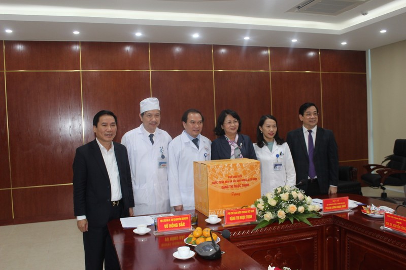 Phó chủ tịch nước tại buổi làm việc với Bệnh viện Trung ương Thái Nguyên Phó chủ tịch nước tại buổi làm việc với Bệnh viện Trung ương Thái Nguyên