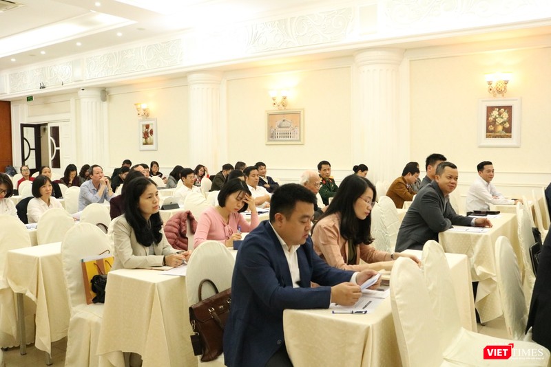 Đại biểu tham dự hội thảo