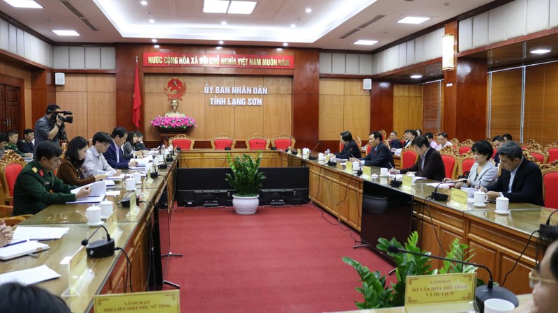 Toàn cảnh buổi làm việc tại UBND tỉnh Lạng Sơn. Ảnh: TTXVN Toàn cảnh buổi làm việc tại UBND tỉnh Lạng Sơn. Ảnh: TTXVN