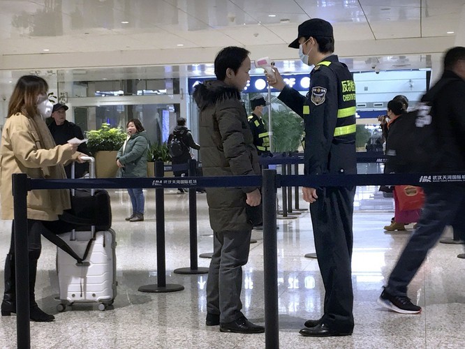 Thành phố Vũ Hán đóng cửa vì dịch bệnh viêm phổi cấp do chủng nCoV mới. Ảnh: AP Thành phố Vũ Hán đóng cửa vì dịch bệnh viêm phổi cấp do chủng nCoV mới. Ảnh: AP