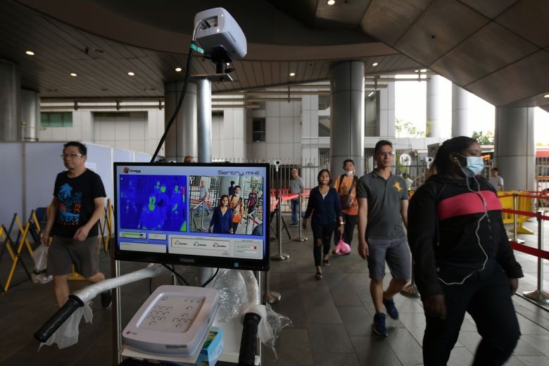 Hệ thống kiểm tra thân nhiệt. Ảnh: NG SOR LUAN
