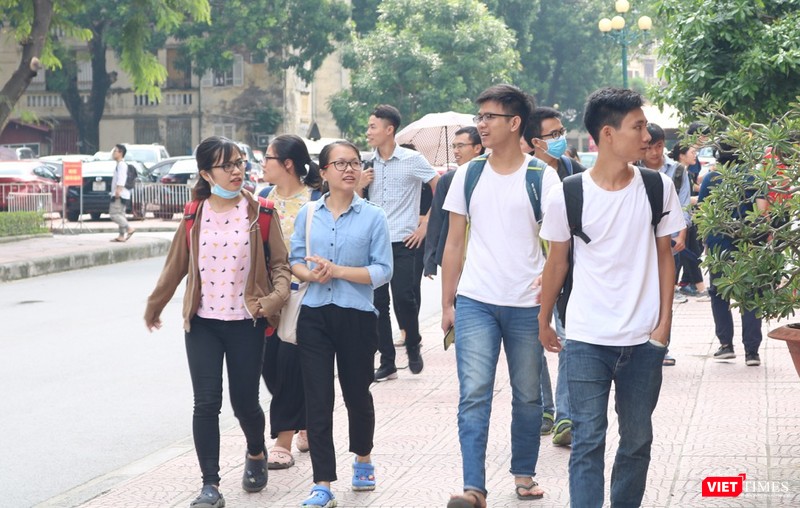 Đại học Kinh tế Quốc dân cho sinh viên nghỉ học đến hết ngày 23/2 để phòng Covid-19 