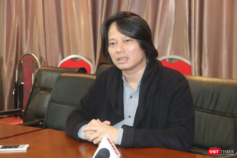 BS. Trần Văn Phúc – Khoa chẩn đoán hình ảnh, Bệnh viện Xanh Pôn. Ảnh: Minh Thúy 
